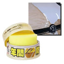 Aplicação da cera automotiva Fusso Coat Light Soft99 em carro branco — cera-automotiva-fusso-coat-light-soft99