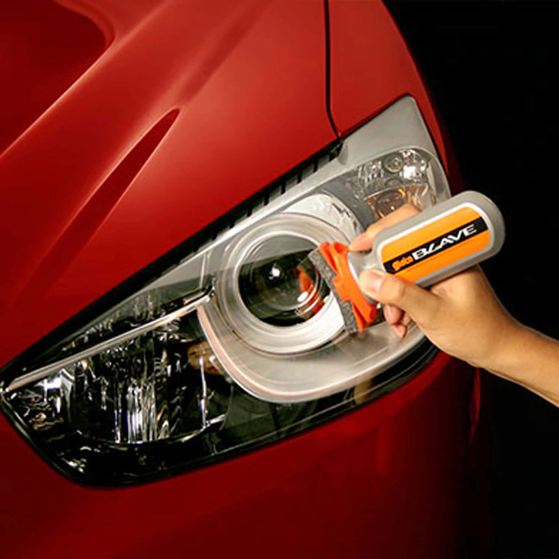 Aplicação do Glaco Blave Soft99 em farol automotivo