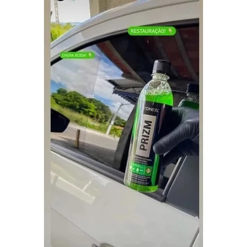 Antes e depois do tratamento de vidro automotivo com Vonixx